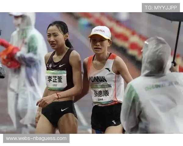 张德顺卫冕全运会女子马拉松金牌,成绩2小时30分20秒 张德顺卫冕全运会女子马拉松金牌,成绩2小时30分20秒