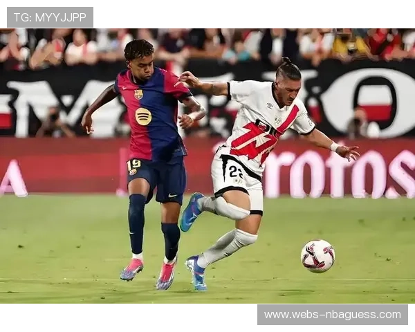 比利亚雷亚尔3-2绝杀皇家社会，莫莱罗世界波助球队取五连胜